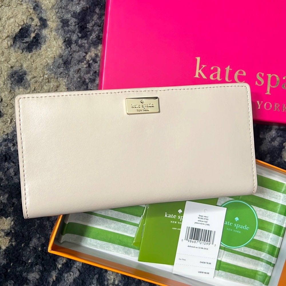 Kate Spade Arbour Hill Large Stacy Beige Cream and Yellow Wallet